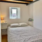 Apartment Downtown 2 Bedroom Aircon & Amazing Castle View Lissabon