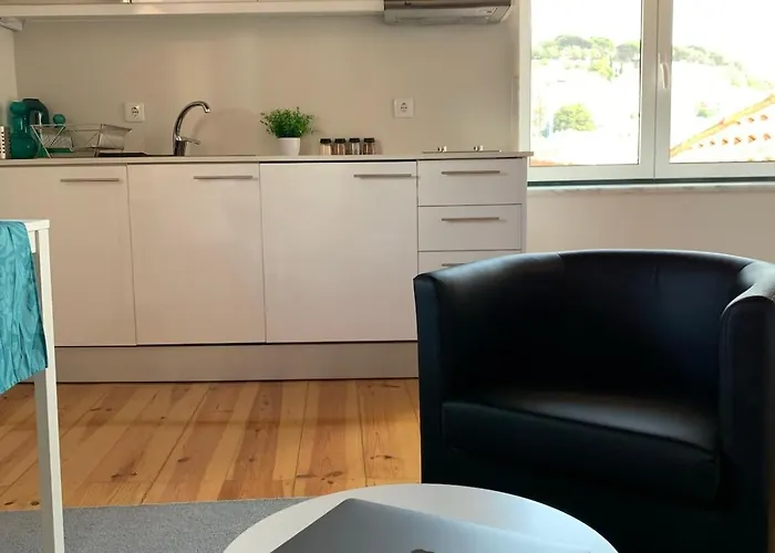 Downtown 2 Bedroom Aircon & Amazing Castle View Διαμέρισμα Lisboa